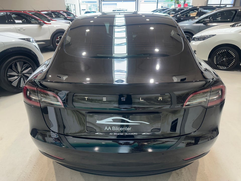 Tesla Model 3 Performance AWD 4d