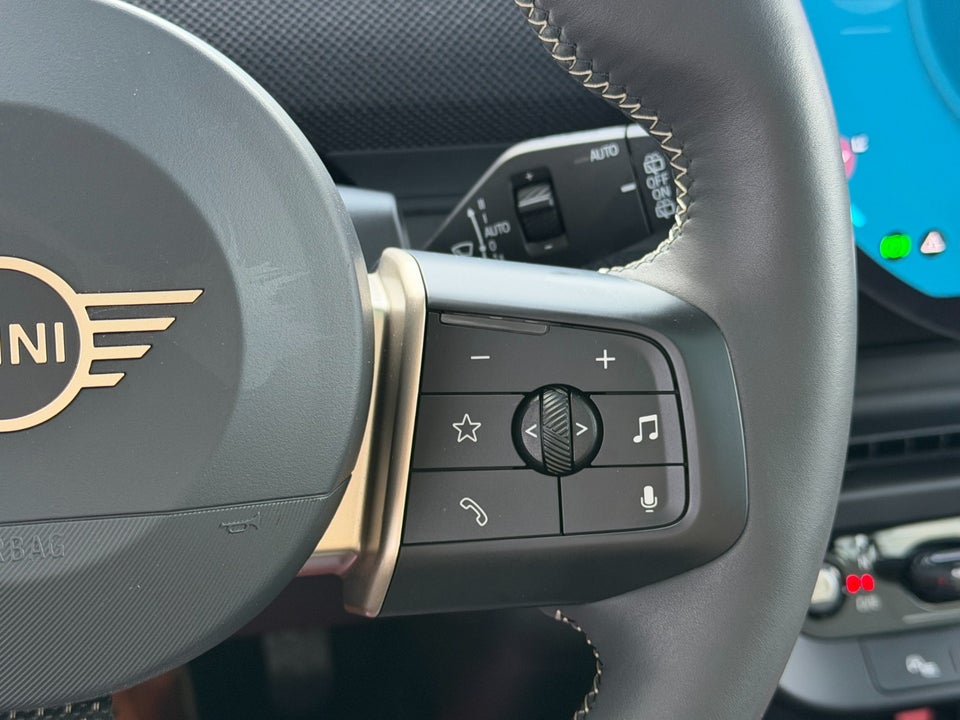 MINI Aceman SE Classic Trim XL 5d