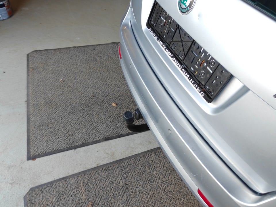 Skoda Octavia 1,6 TDi 105 Elegance Combi 5d