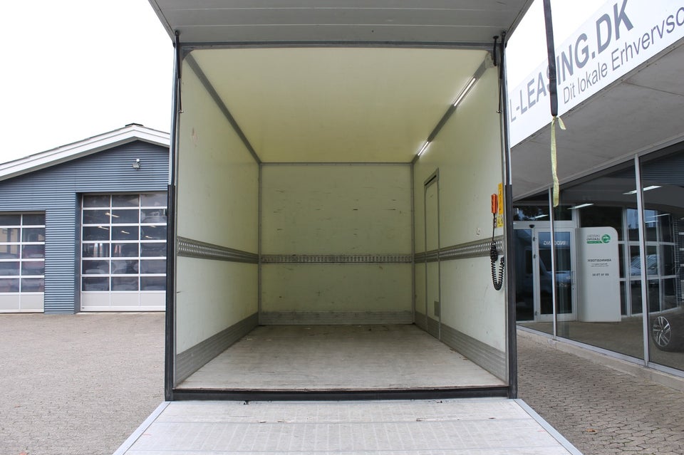 Mercedes Sprinter 317 2,0 CDi Alukasse m/lift aut. RWD 2d