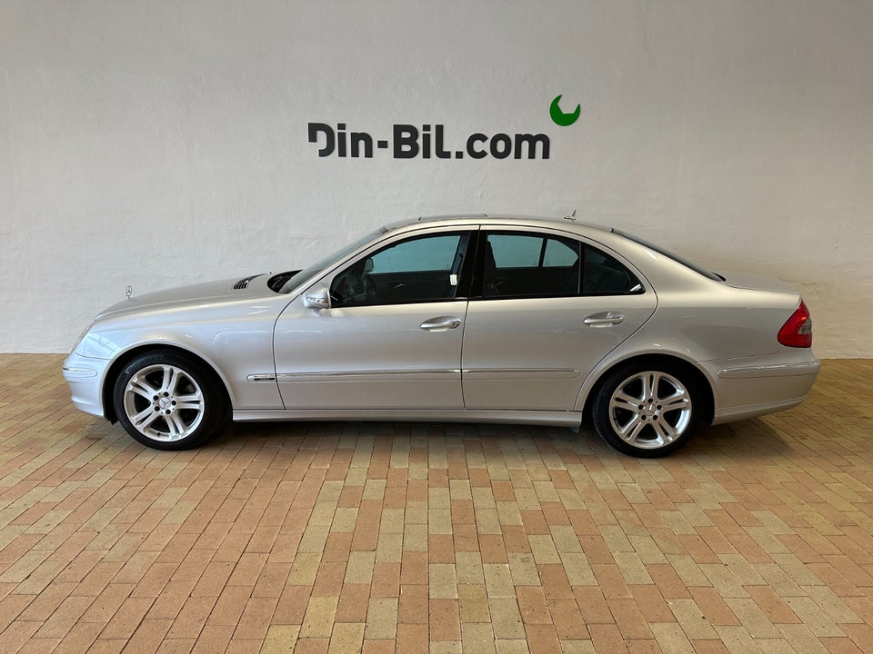 Mercedes E200 1,8 Kompressor Avantgarde aut. 4d