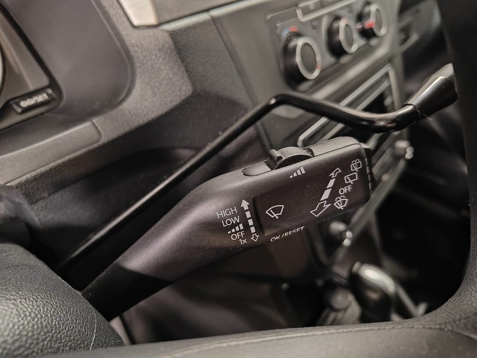 VW Caddy 2,0 TDi 102 Comfortline DSG 5d