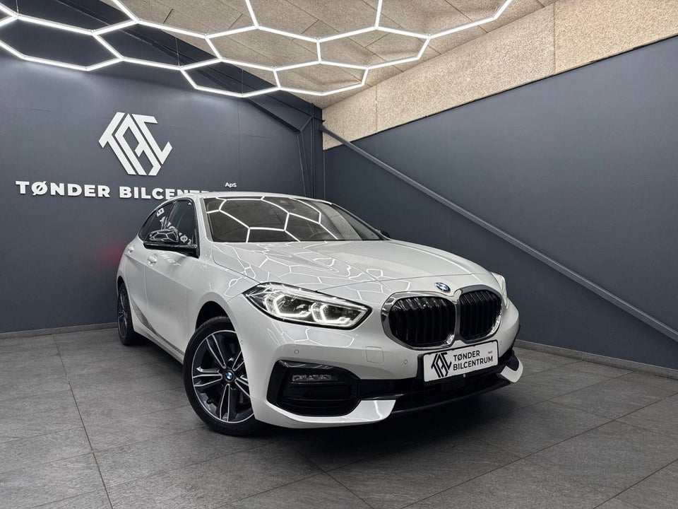 BMW 120d 2,0 Sport Line xDrive aut. 5d