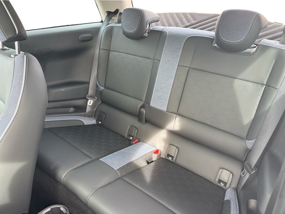 MINI Cooper E Favoured Trim M 3d