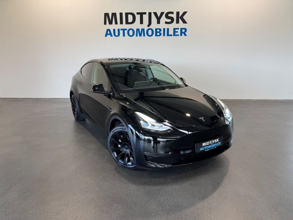 Tesla Model Y Long Range AWD 5d