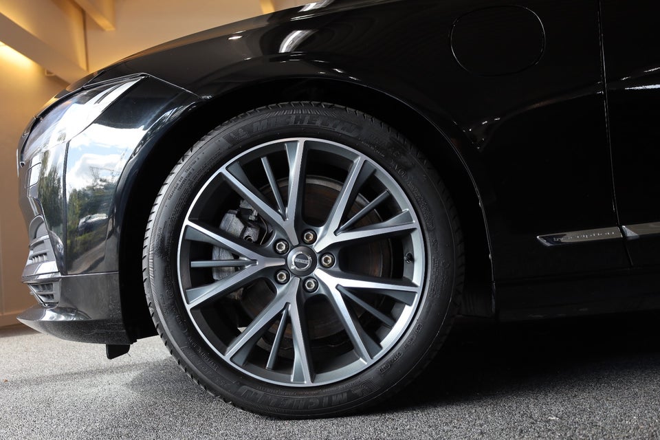 Volvo V90 2,0 T8 ReCharge Inscription aut. AWD 5d