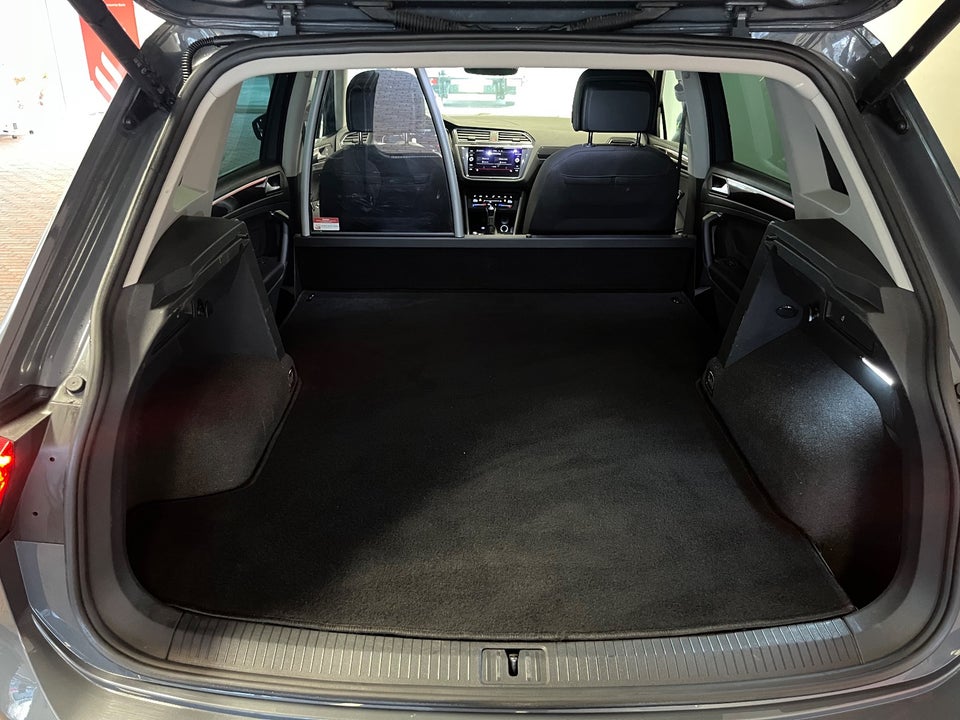 VW Tiguan 2,0 TDi 150 Elegance DSG Van 5d