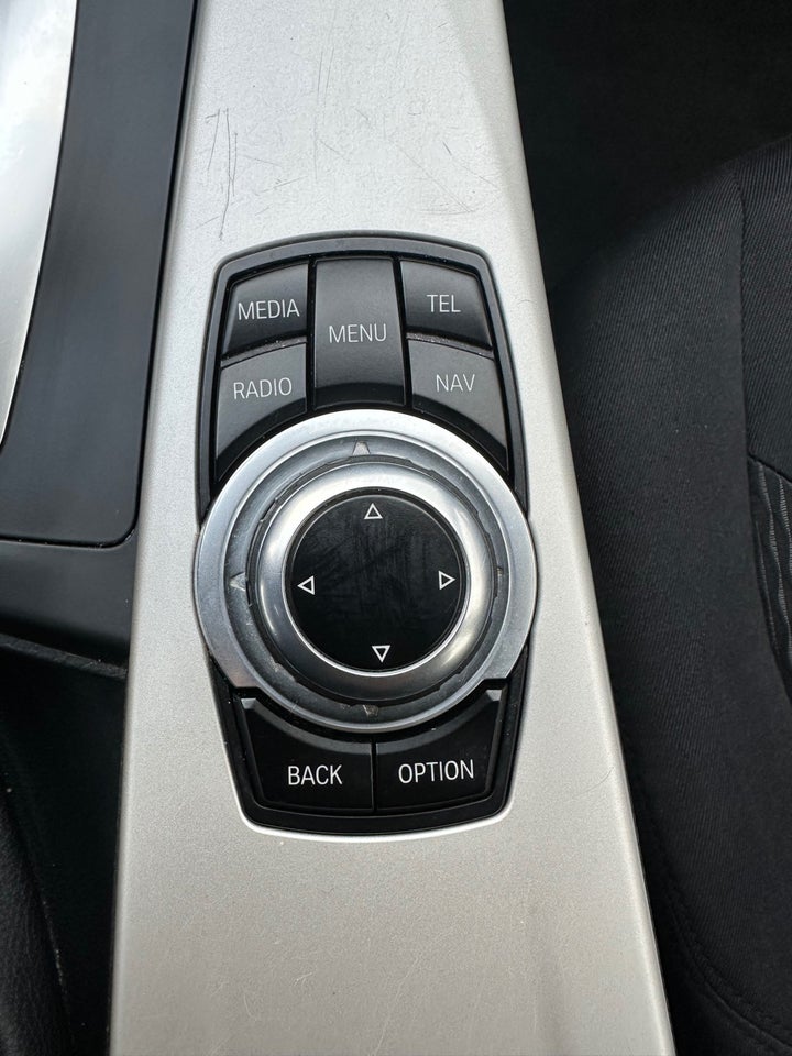 BMW 320d 2,0 Touring aut. 5d