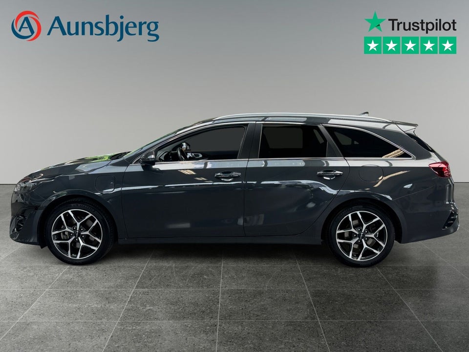 Kia Ceed 1,6 PHEV Upgrade Premium SW DCT 5d