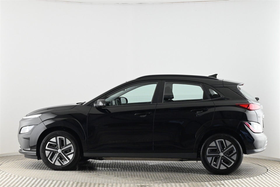 Hyundai Kona 39 EV Essential 5d