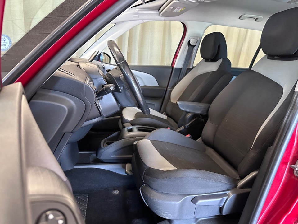 Citroën Grand C4 Picasso 1,6 e-HDi 115 Seduction ETG6 7prs 5d