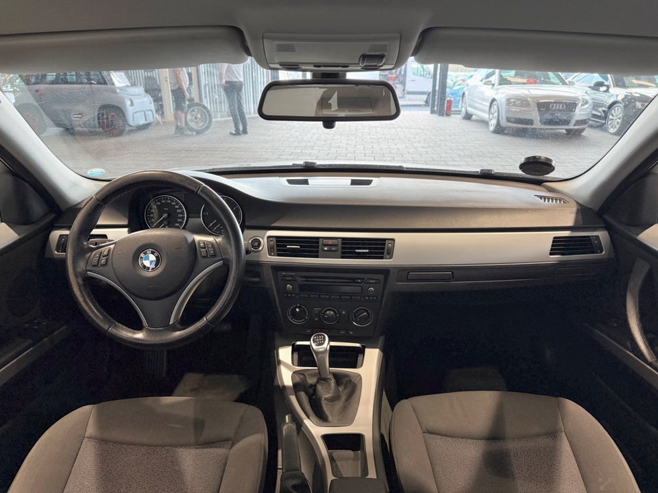 BMW 318d 2,0  4d
