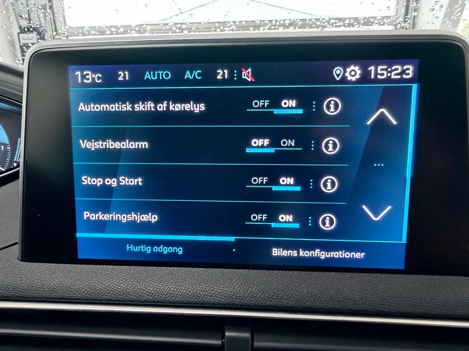 Peugeot 3008 1,5 BlueHDi 130 Selection Pack EAT8 5d