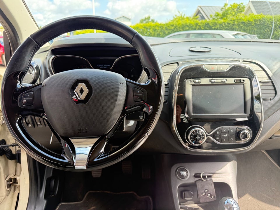 Renault Captur 0,9 TCe 90 Expression 5d