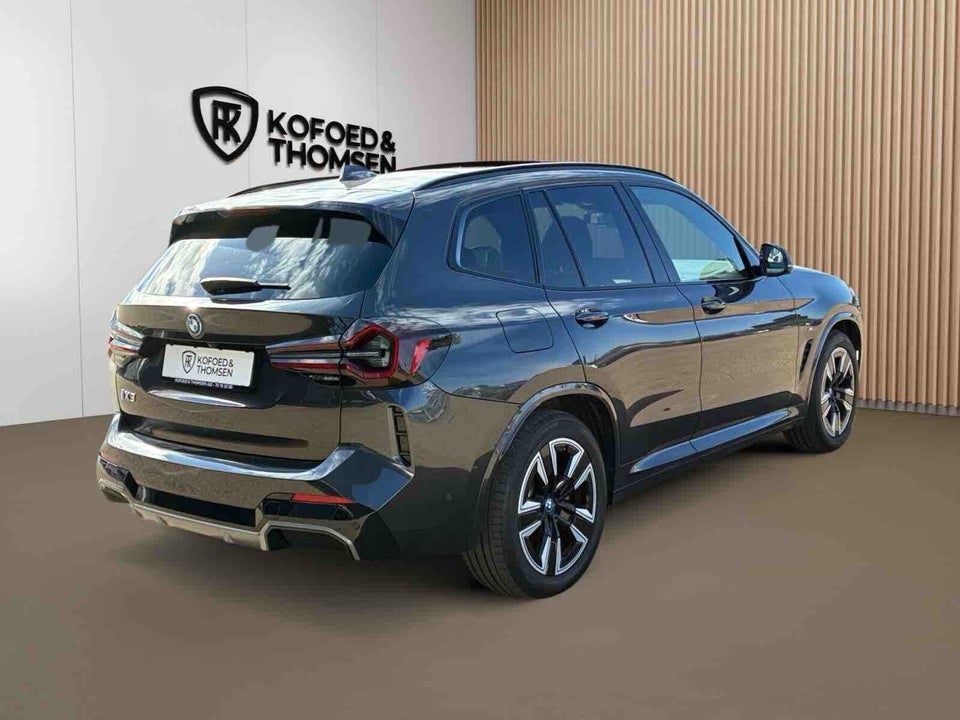 BMW iX3 Charged M-Sport 5d