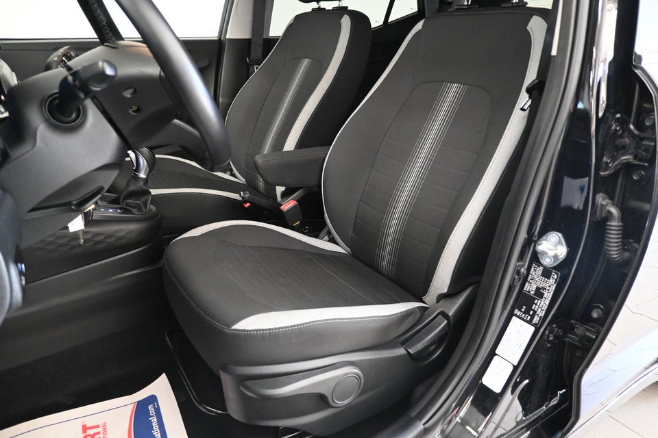 Hyundai i10 1,0 MPi Essential AMT 5d