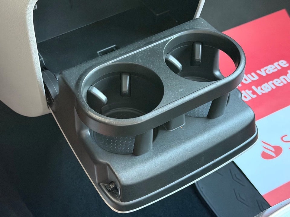 VW ID.Buzz 77 Pro SWB 5d