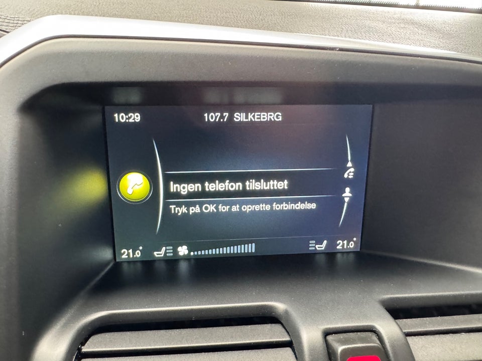 Volvo XC60 2,0 D4 190 Momentum 5d