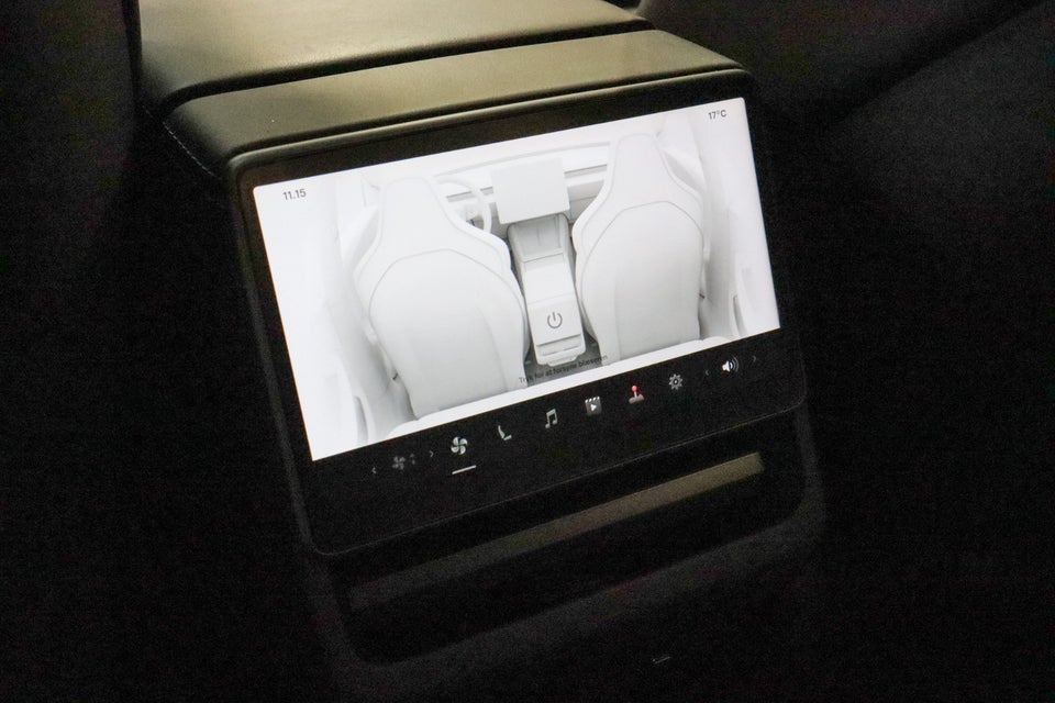 Tesla Model 3 Performance AWD 4d