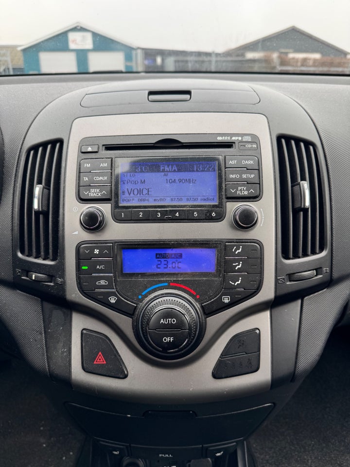 Hyundai i30 1,4 CRDi 90 Comfort CW 5d