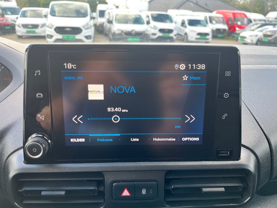 Peugeot Partner 1,5 BlueHDi 100 L2V2 Ultimate Van