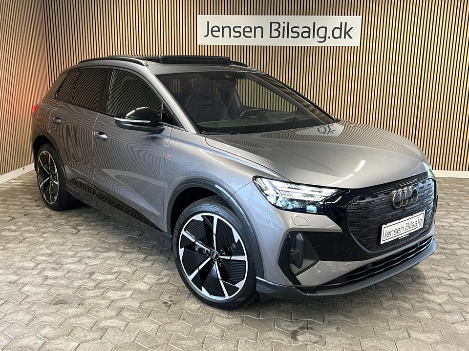 Audi Q4 e-tron 55 S-line quattro 5d