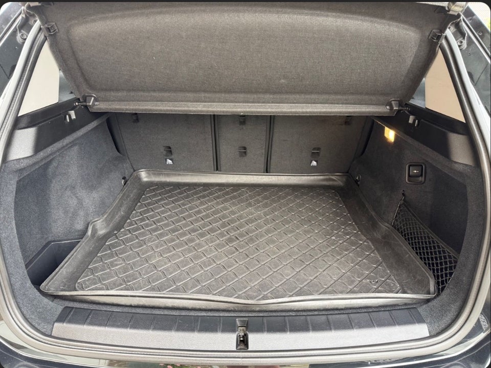 BMW X1 2,0 sDrive18d Advantage aut. 5d