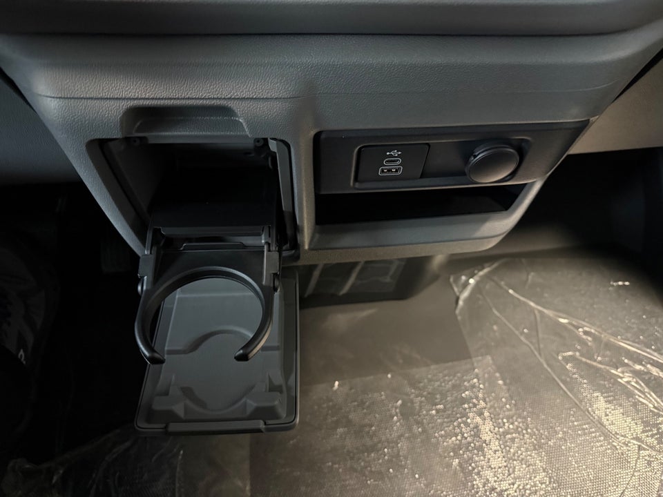 VW e-Transporter 64 Comfort Kassevogn SWB