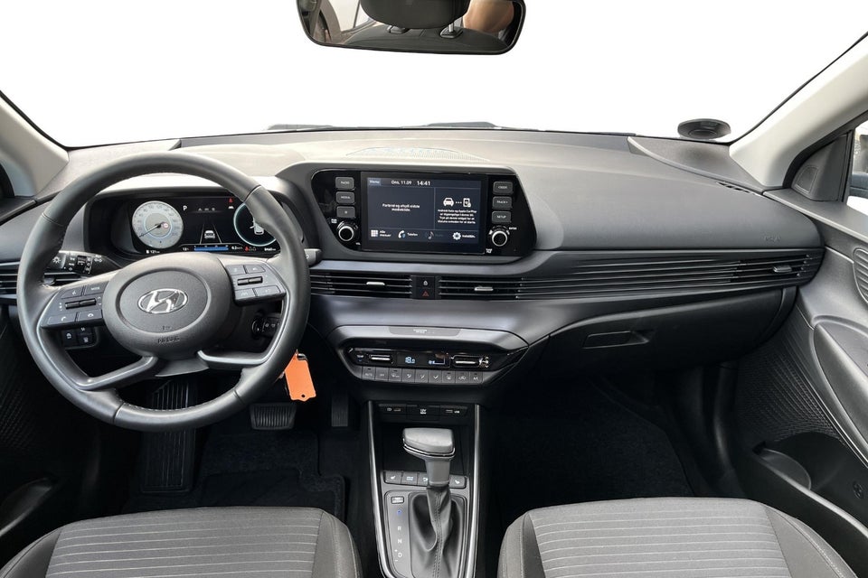 Hyundai i20 1,0 T-GDi Essential DCT 5d