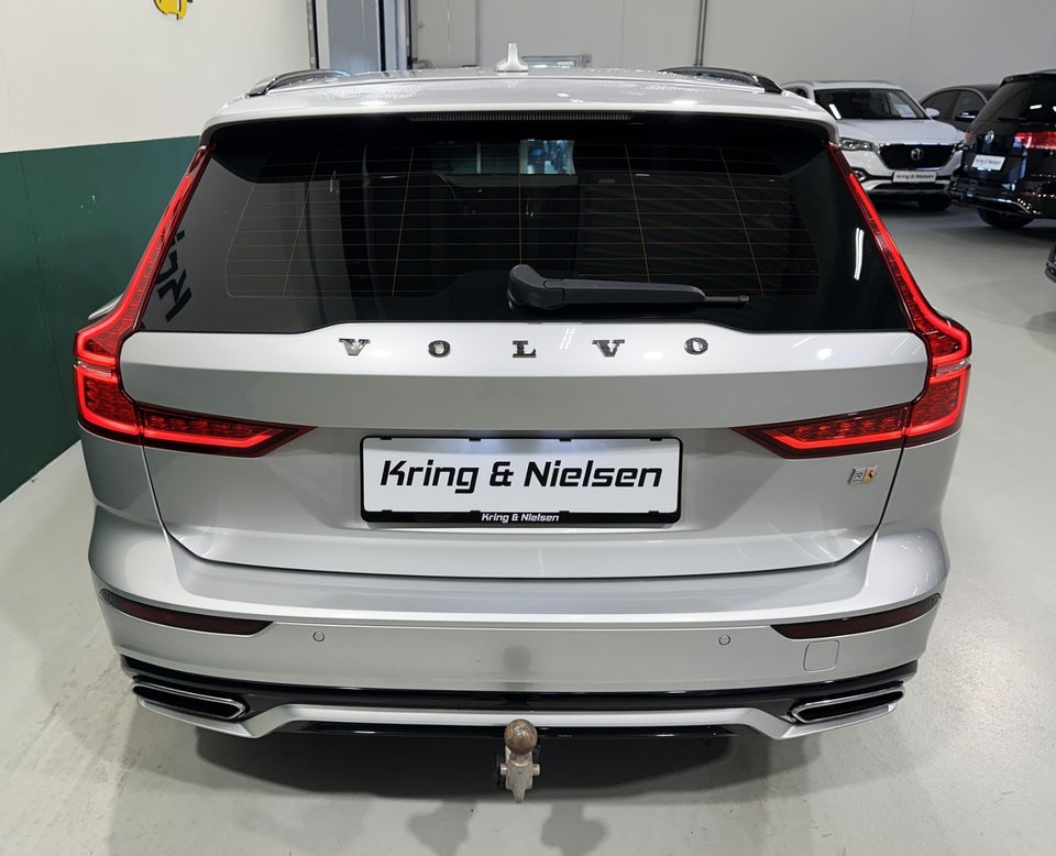 Volvo V60 2,0 B4 197 R-Design aut. 5d