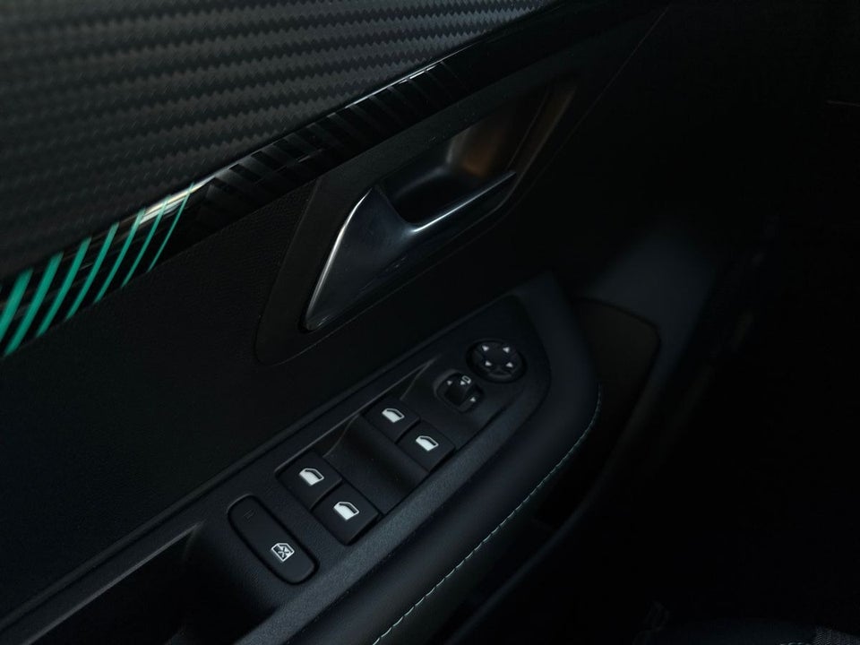 Peugeot 208 1,2 PureTech 100 Allure Pack 5d