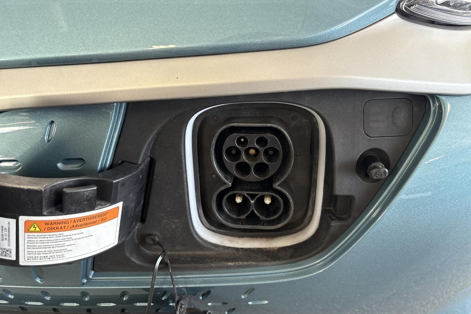 Hyundai Kona 39 EV Select 5d