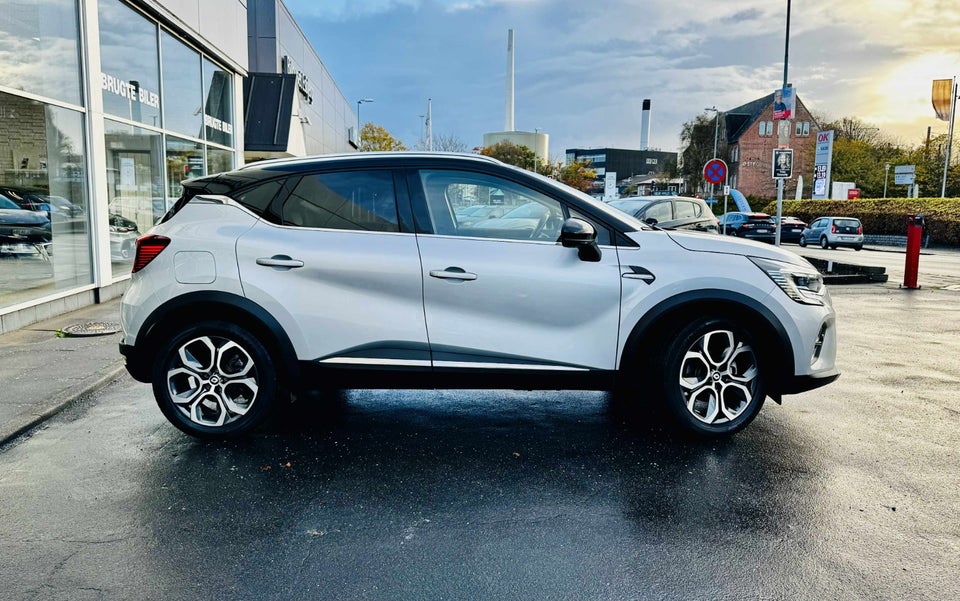 Renault Captur 1,6 E-Tech Intens 5d