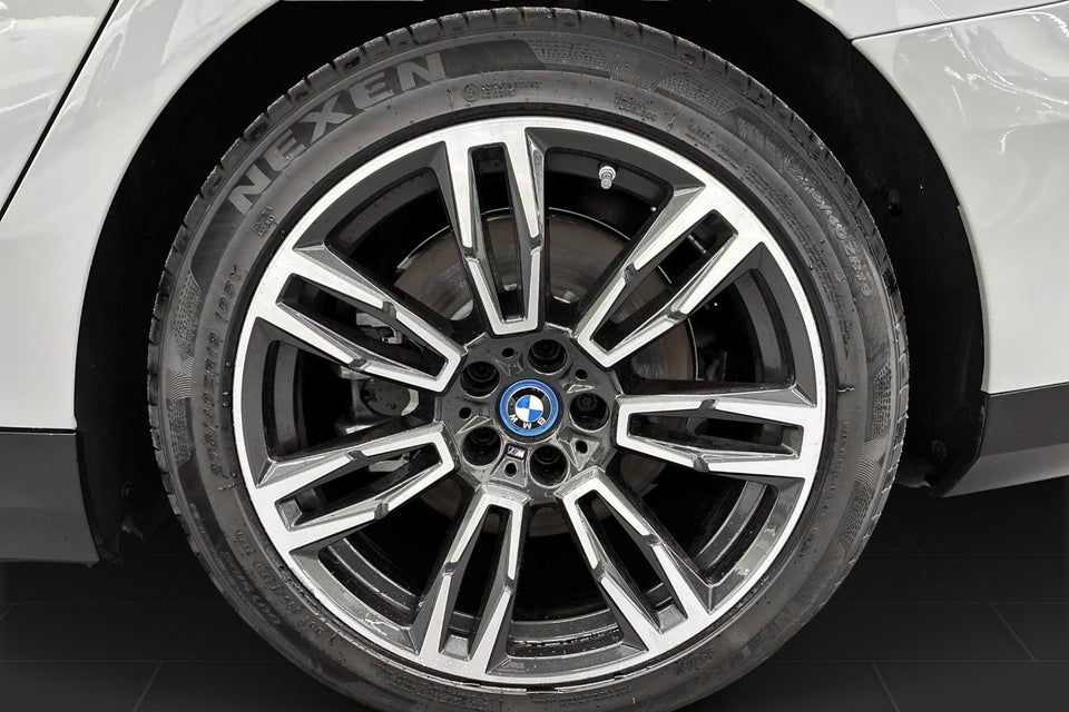 BMW i5 eDrive40 Touring M-Sport 5d