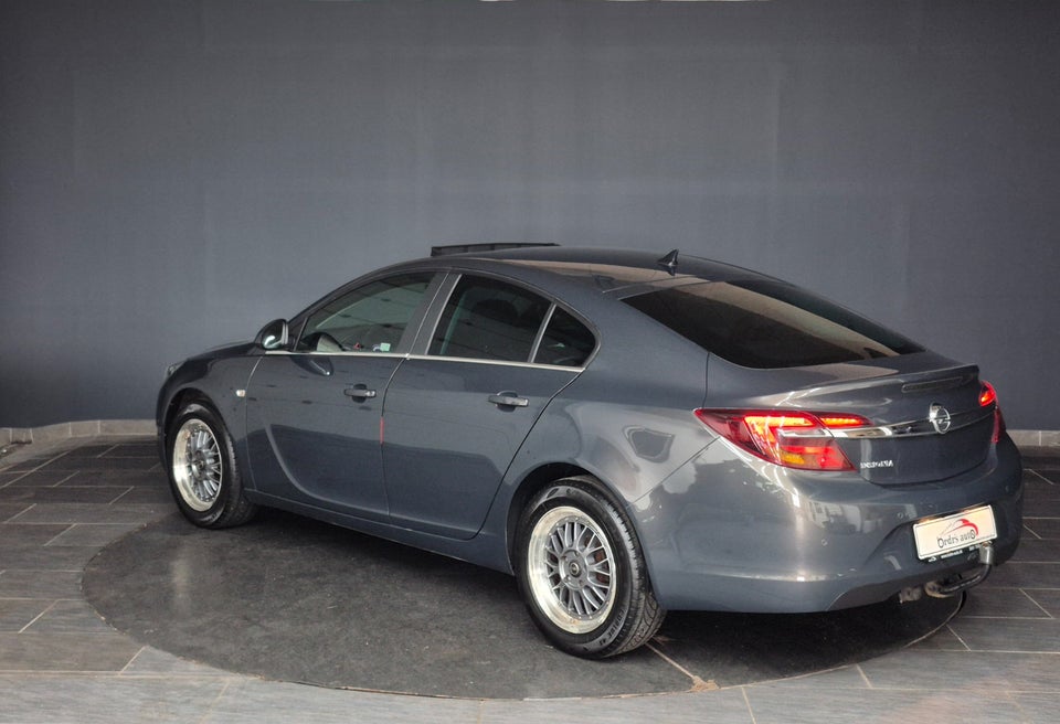 Opel Insignia 1,4 T 140 Edition eco 5d