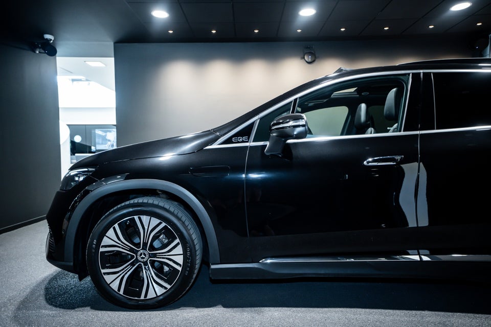 Mercedes EQE350 SUV Electric Art 4Matic 5d