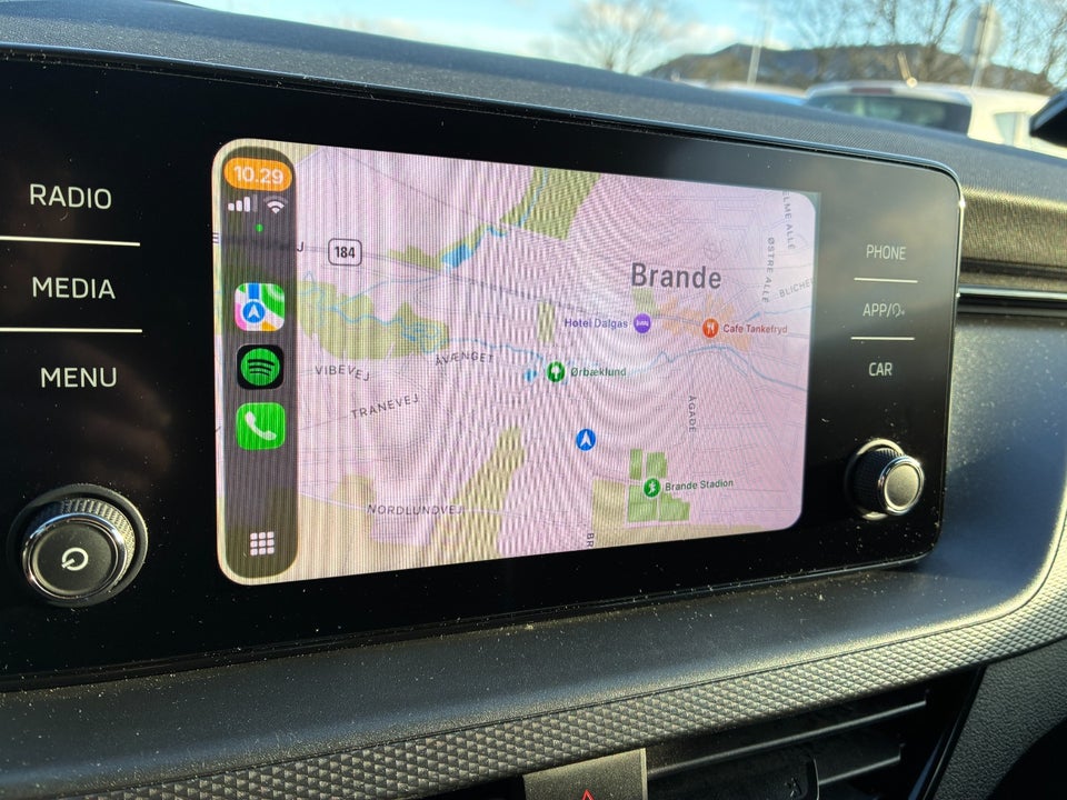 Skoda Kamiq 1,0 TSi 110 Ambition 5d