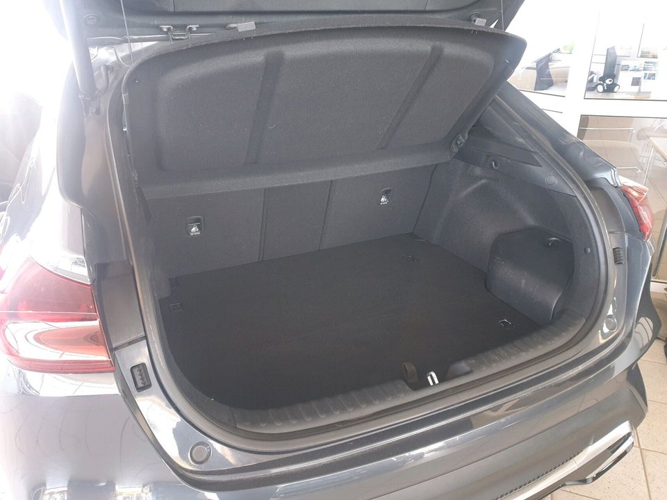 Kia XCeed 1,6 PHEV Upgrade DCT 5d