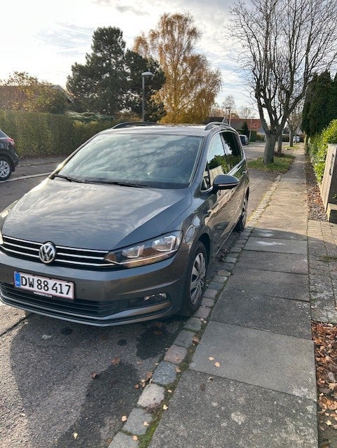 VW Touran 1,6 TDi 115 Comfortline DSG 7prs 5d