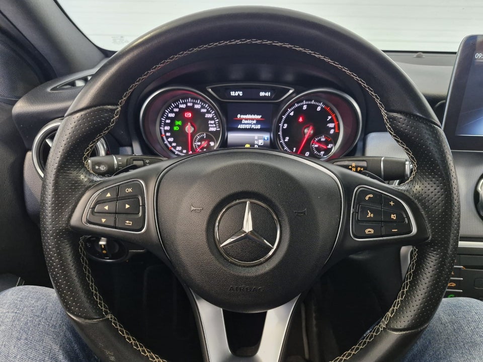 Mercedes GLA200 1,6 aut. 5d