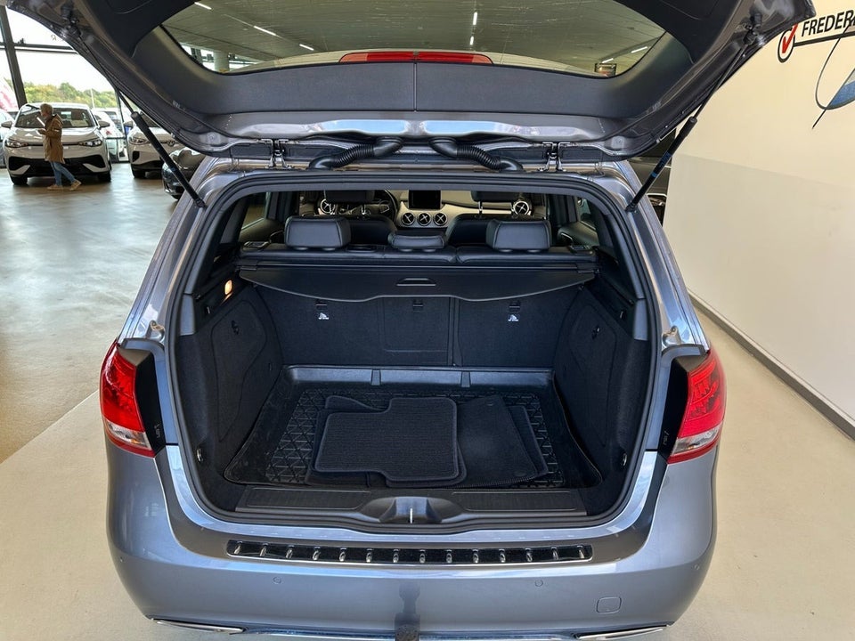 Mercedes B200 1,6 Business aut. 5d