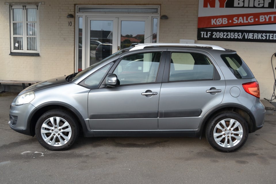 Suzuki SX4 1,6 CombiBack Tour 5d