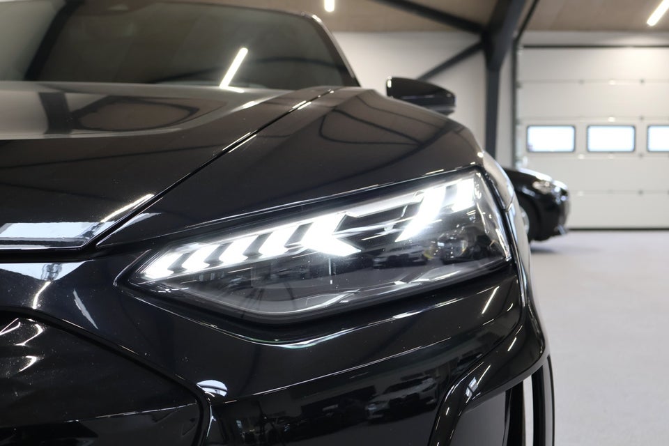 Audi e-tron GT quattro 4d