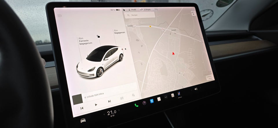 Tesla Model 3 Performance AWD 4d
