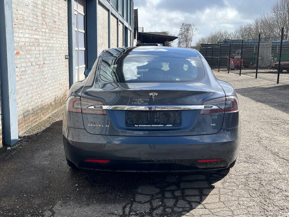 Tesla Model S 75 5d