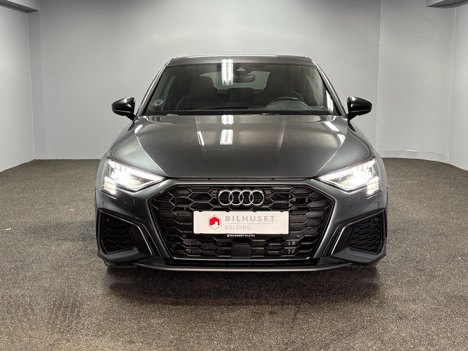Audi A3 45 TFSi e S-line Sportback S-tr. 5d