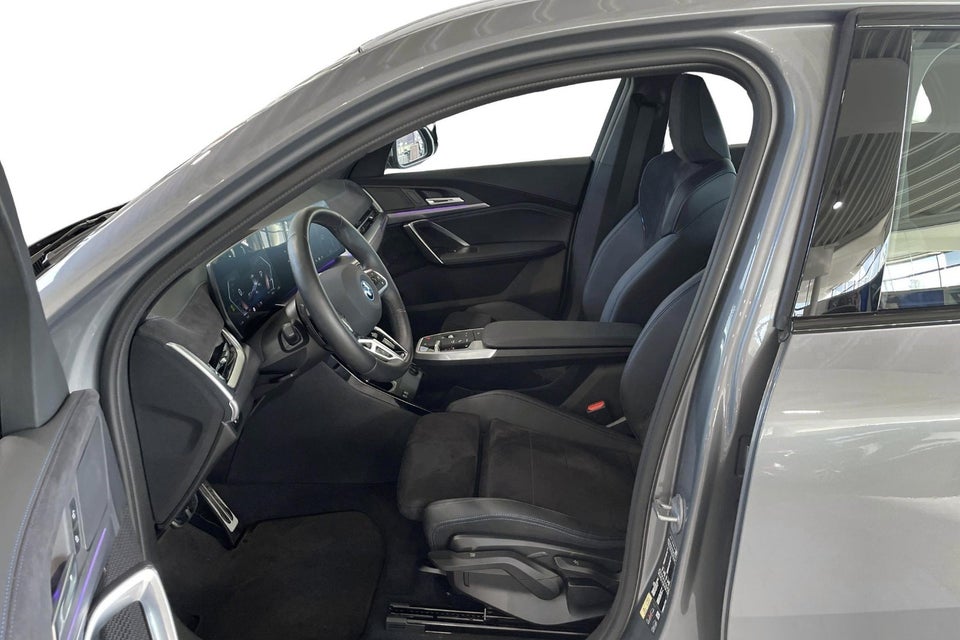 BMW iX2 eDrive20 M-Sport 5d