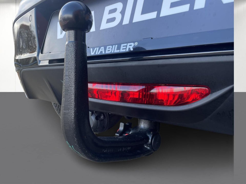 Peugeot 208 1,2 PureTech 100 Evolution EAT8 5d