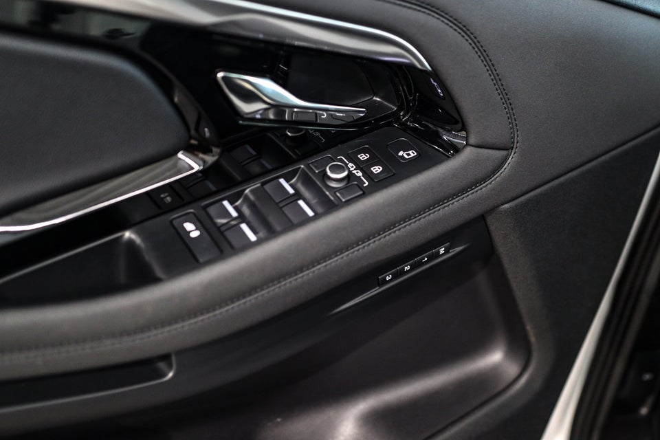 Land Rover Range Rover Evoque 1,5 P300e SE aut. 5d