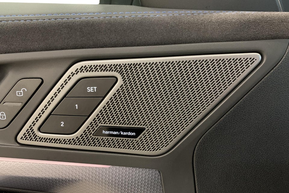 BMW iX1 eDrive20 Fully Charged 5d